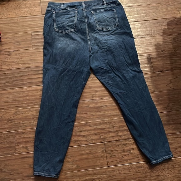 Torrid Distressed Sky High Skinny Jeans Size 24T - Picture 4 of 5